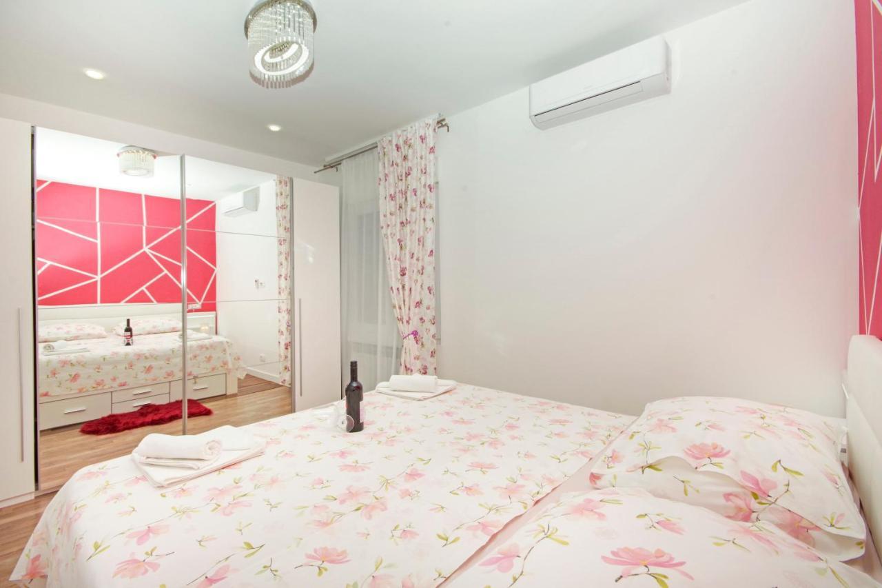 Villa Naomi سبليت المظهر الخارجي الصورة
