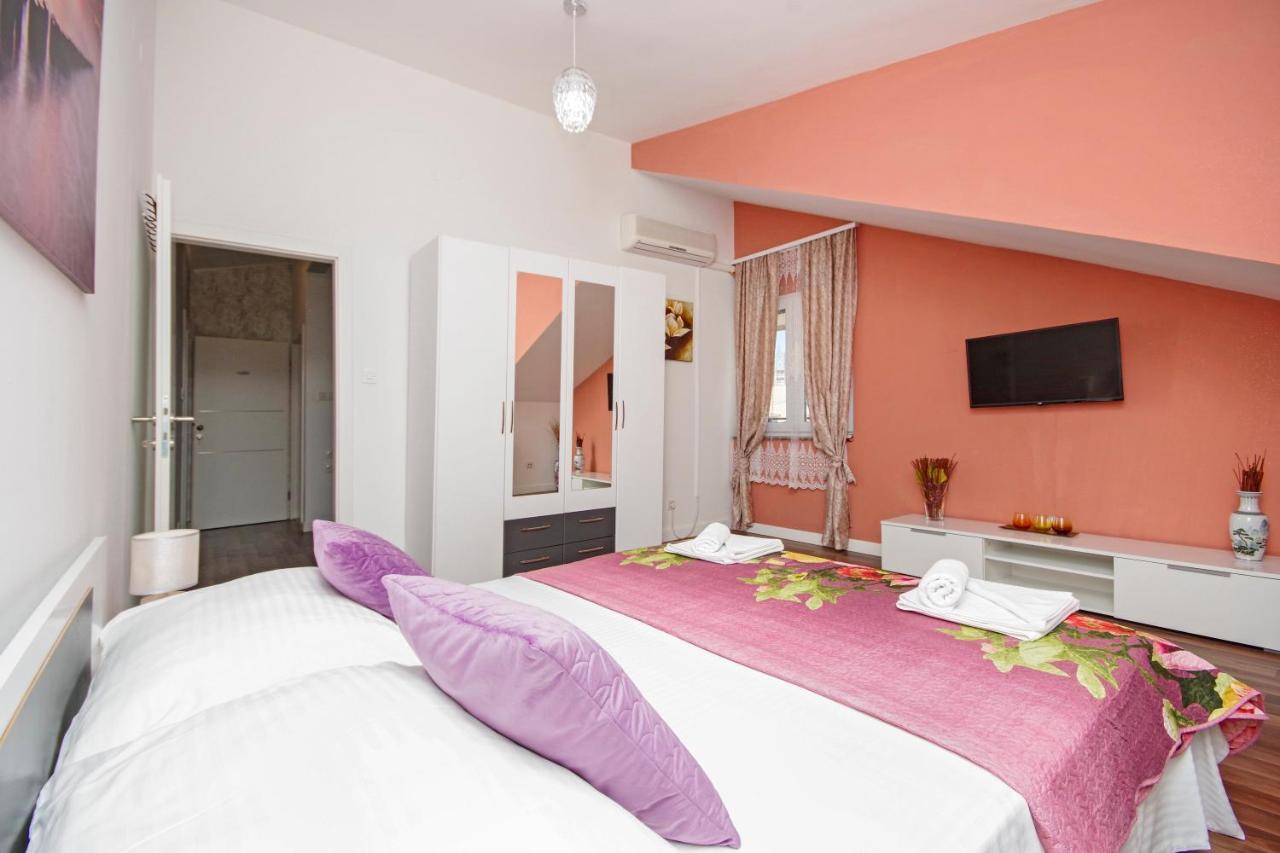 Villa Naomi سبليت المظهر الخارجي الصورة