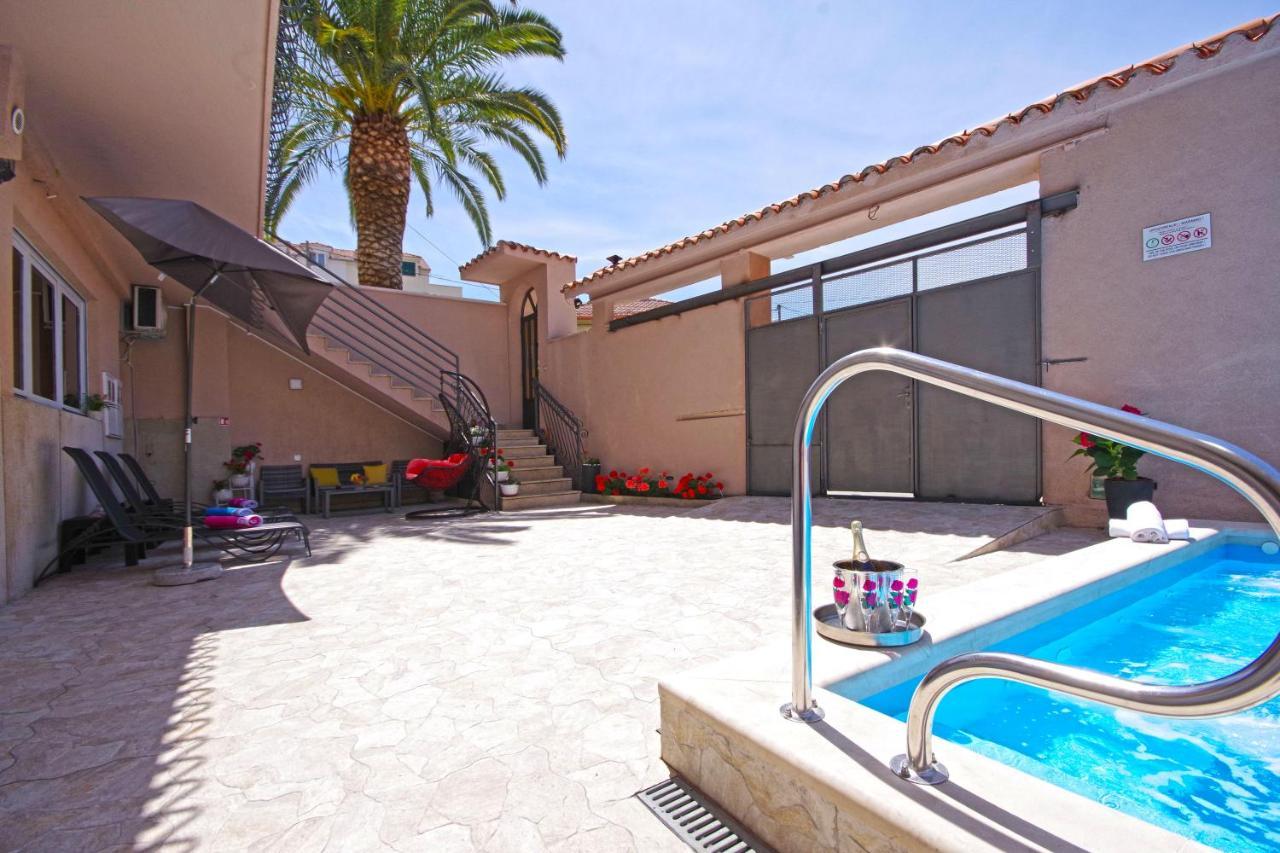 Villa Naomi سبليت المظهر الخارجي الصورة