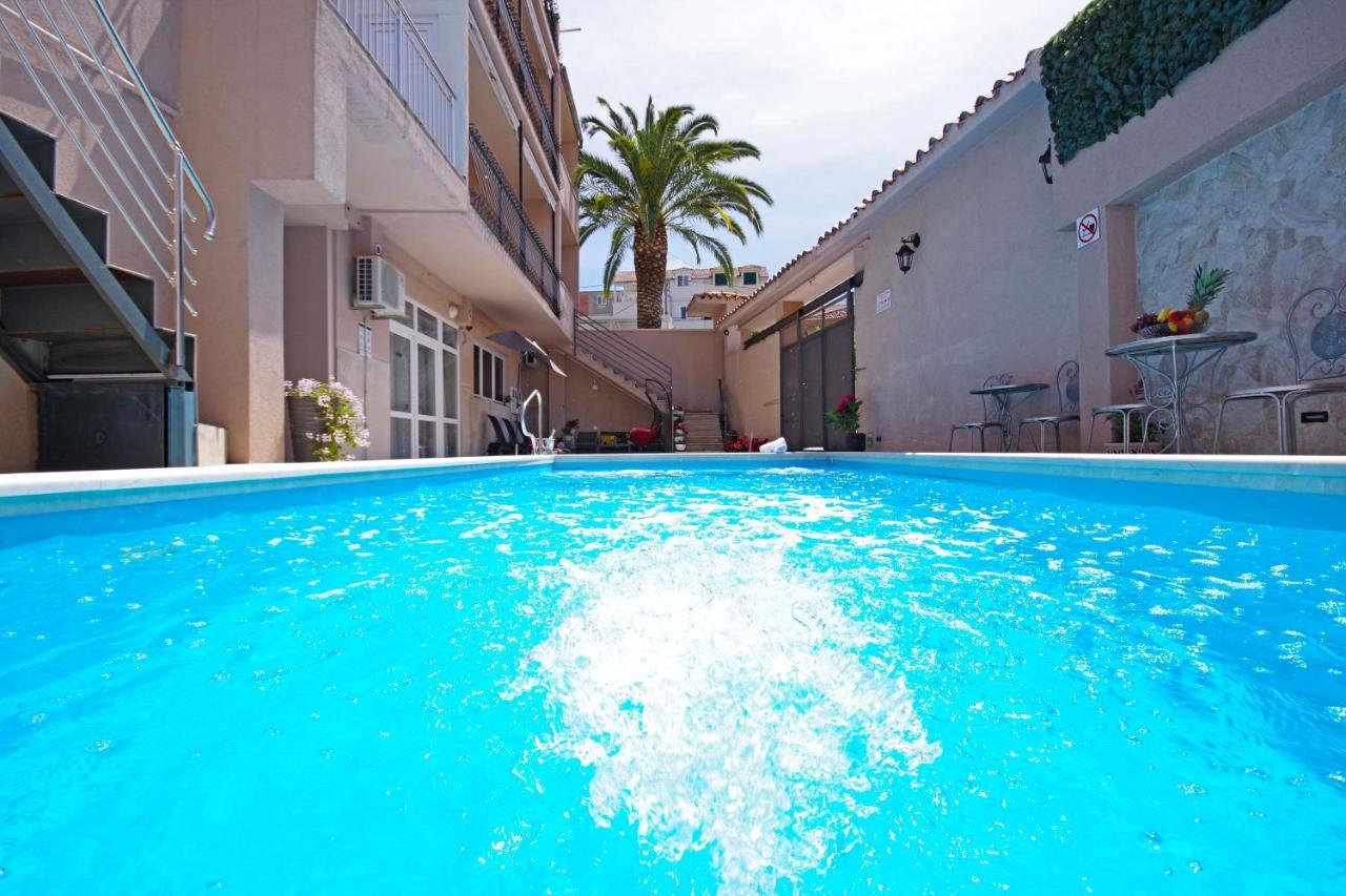 Villa Naomi سبليت المظهر الخارجي الصورة